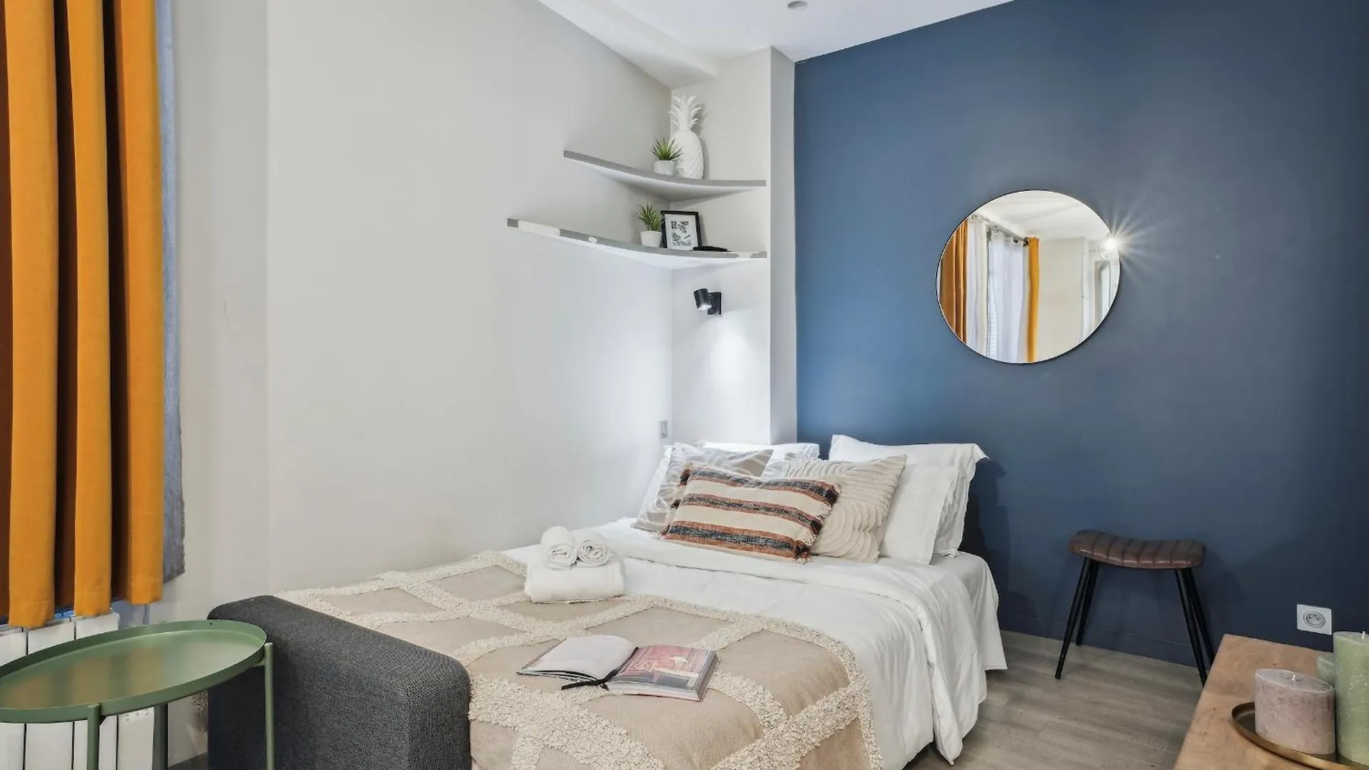 Eiffel Tower & Invalides - 1Br - Cityapartmentstay Paris 0*,